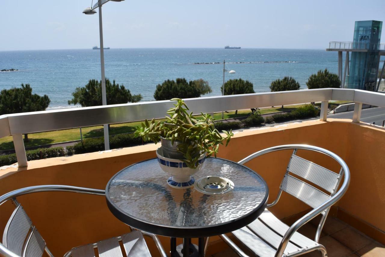 Mediterranean Breeze Apartment ลิมาซอล ภายนอก รูปภาพ