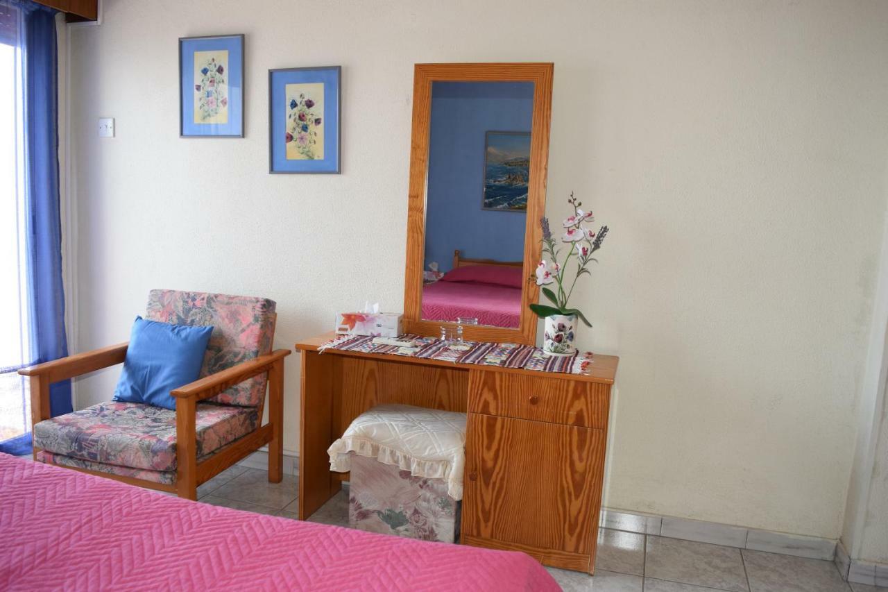 Mediterranean Breeze Apartment ลิมาซอล ภายนอก รูปภาพ