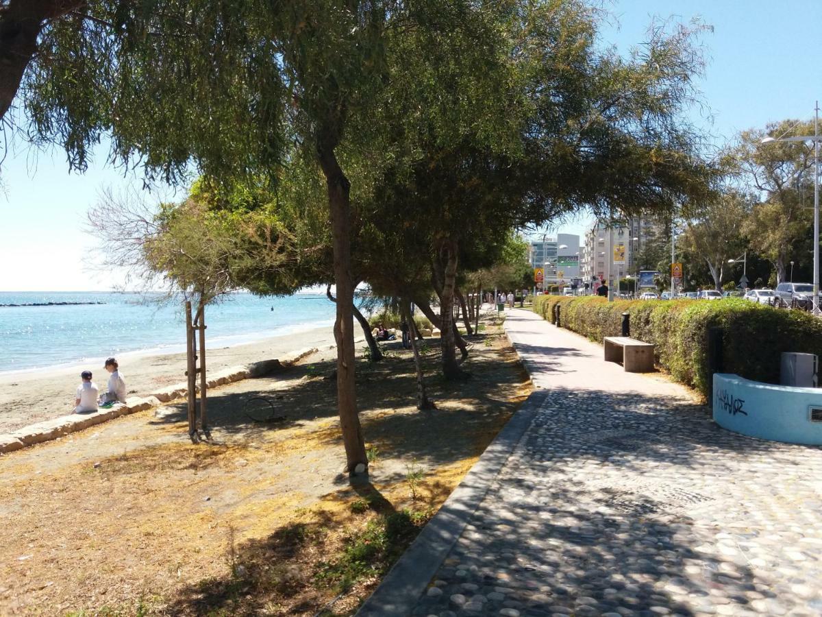 Mediterranean Breeze Apartment ลิมาซอล ภายนอก รูปภาพ