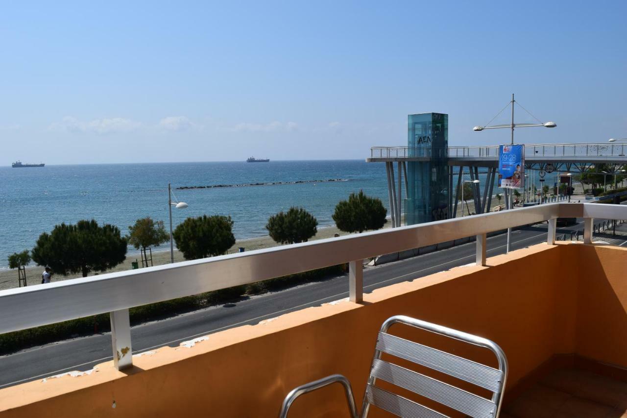 Mediterranean Breeze Apartment ลิมาซอล ภายนอก รูปภาพ